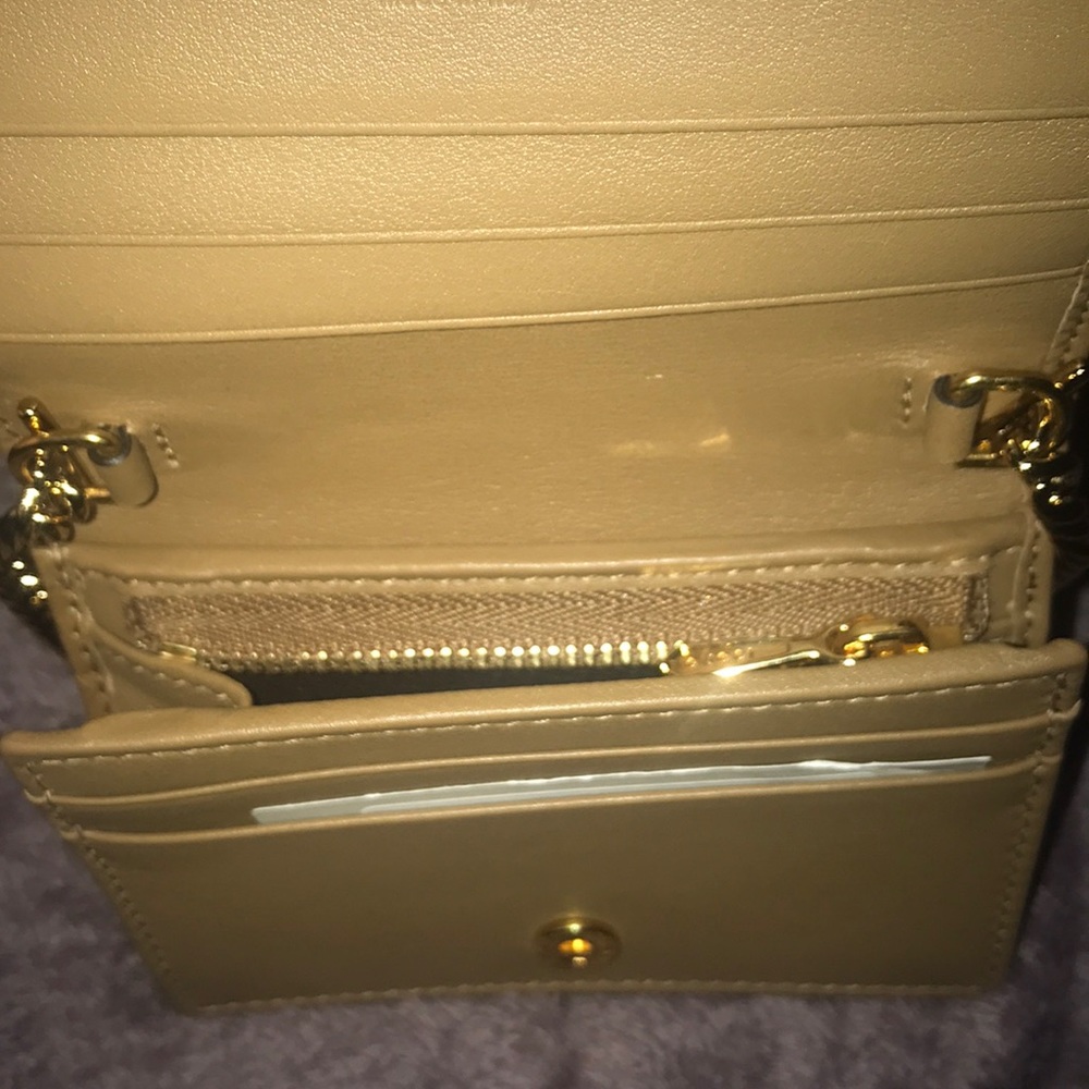 A tan mini handbag! - Picture 6 of 6